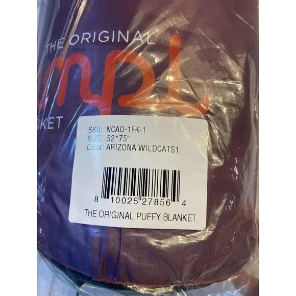 Rumpl The Original Puffy Blanket - Arizona Wildcats 52” X 75” 1-Person - NWT - Picture 2 of 7